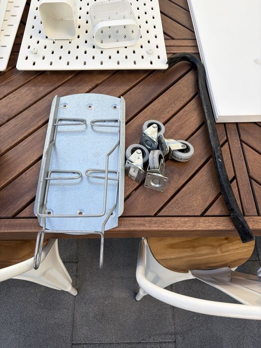 Prateleiras ( varias ) + Varias outras coisas