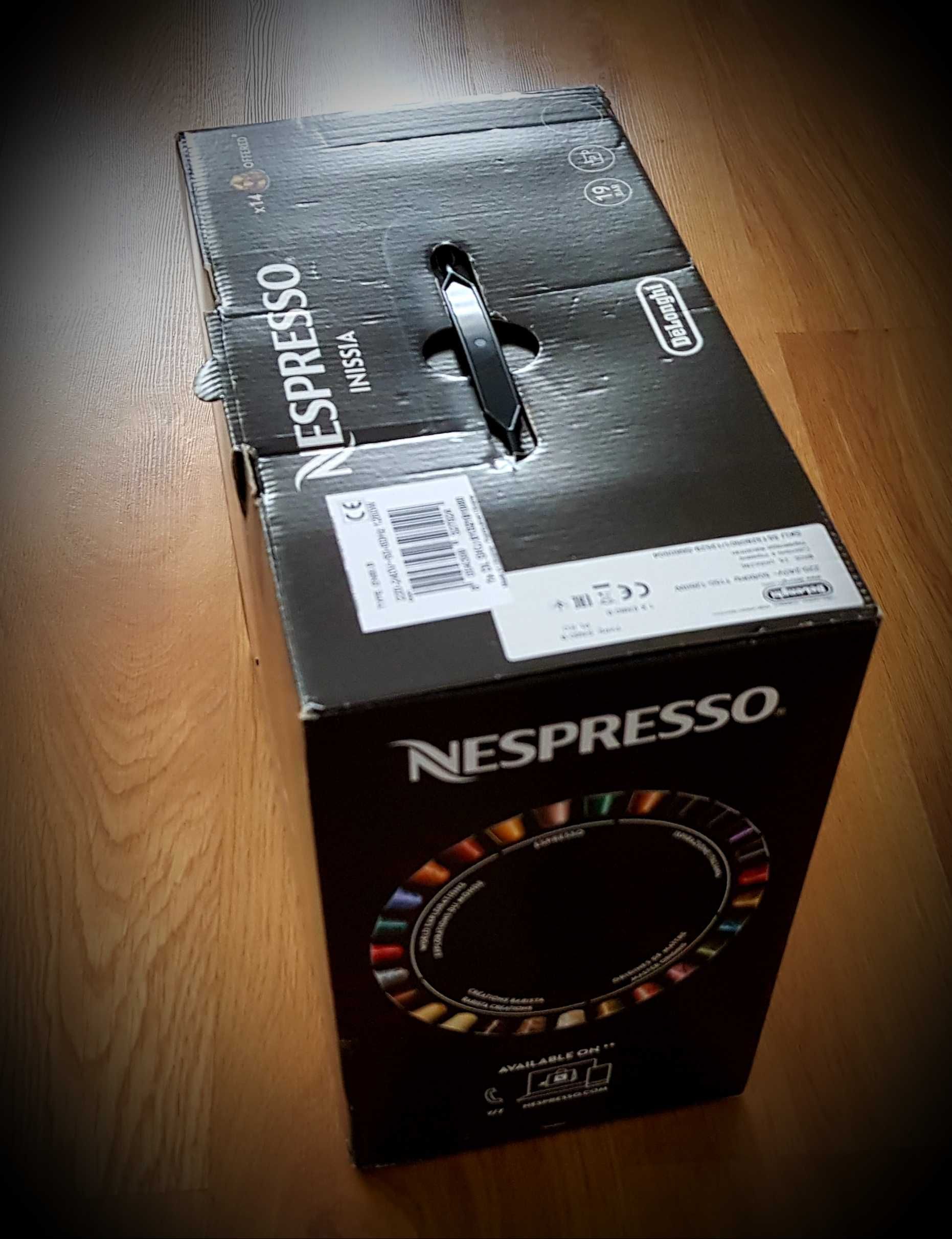 Oryginalny karton po ekspresie Nespresso Inissia