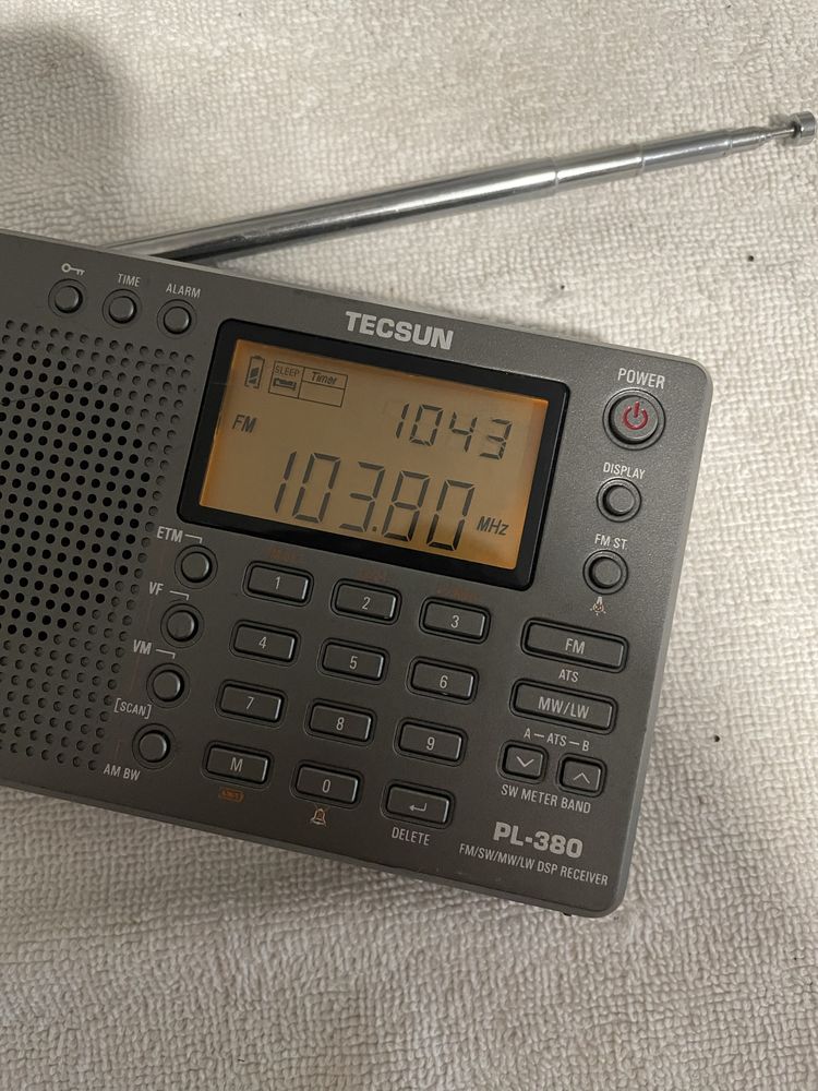 Радиоприемник TECSUN PL-380