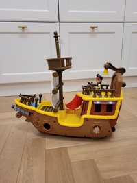 Jake i piraci z Nibylandii Fisher Price Statek + figurka