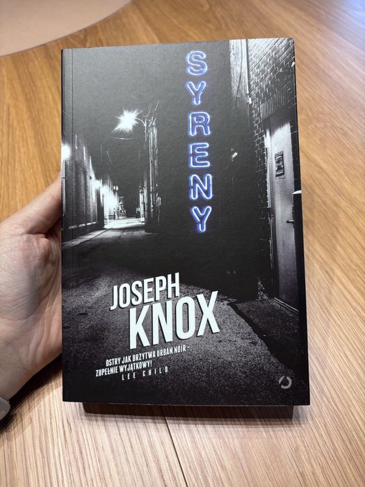 Zestaw paka książki kryminał thriller kryminały 7 sztuk książka nowa