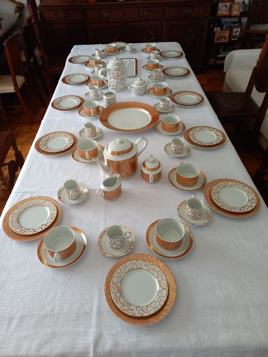 Babilónia: Serviço completo de jantar, chá e café