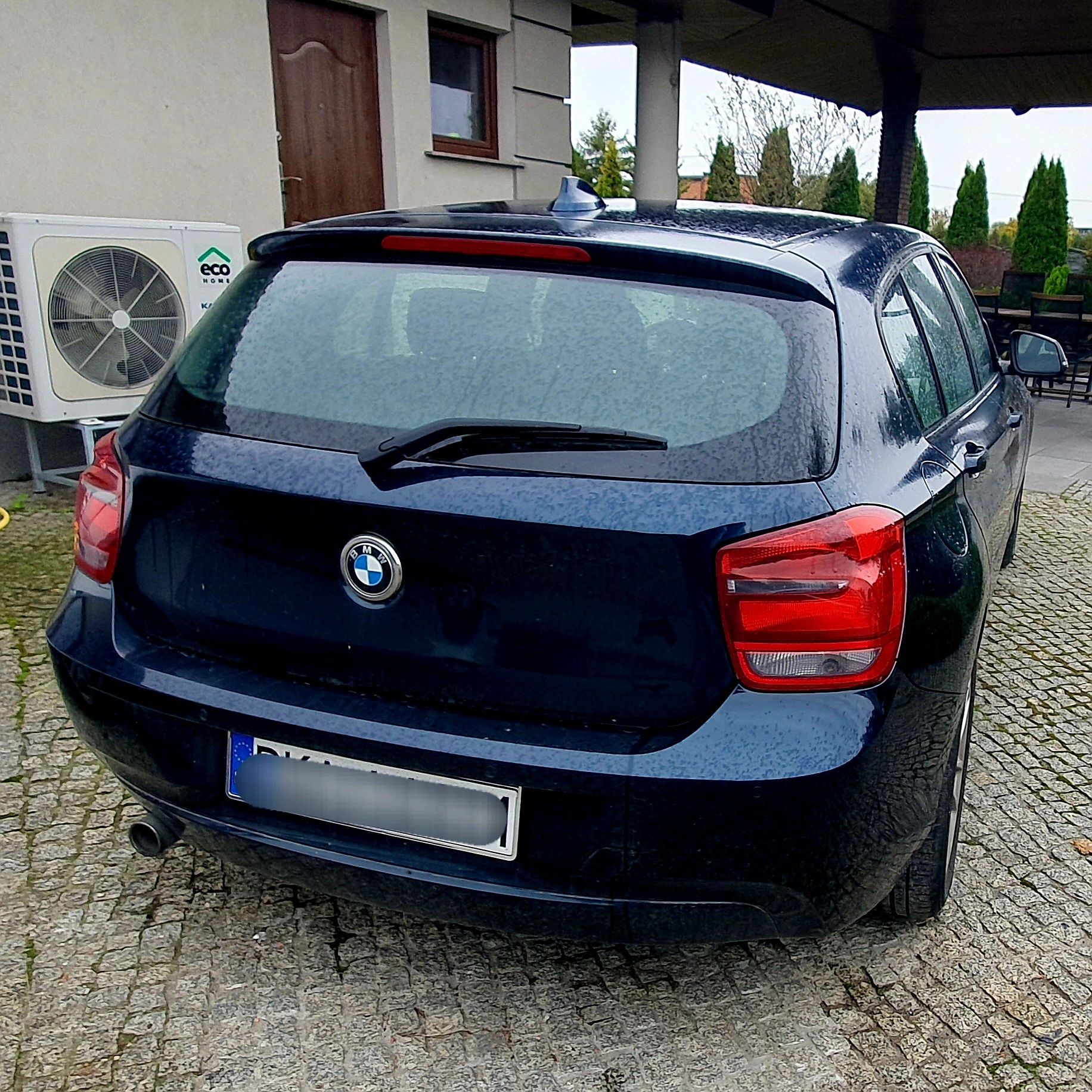 BMW F20  116D  seria 1 . 2012r Diesel . Zielony metalik.