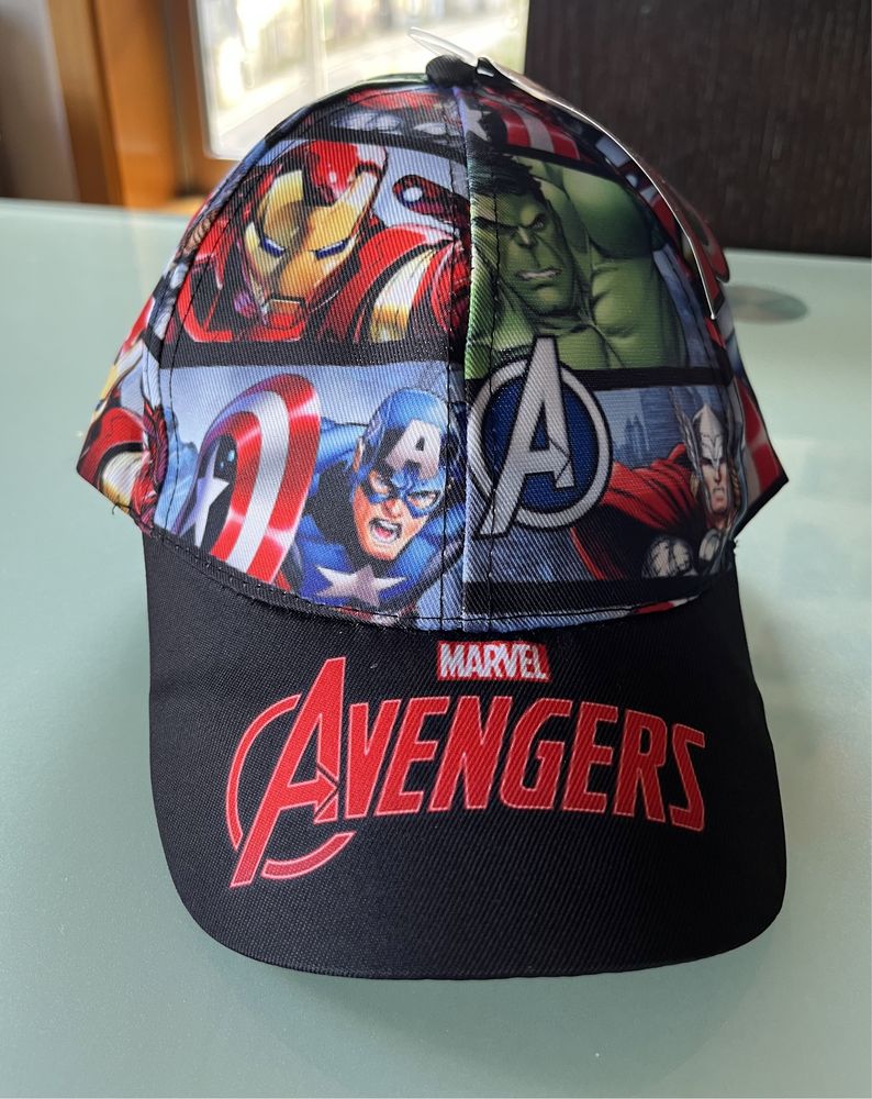 Boné Chapéu Avengers Novo