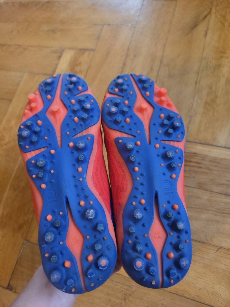 Buty korki dla chłopca 29