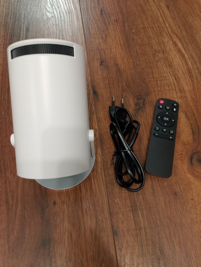 Projektor multimedialny