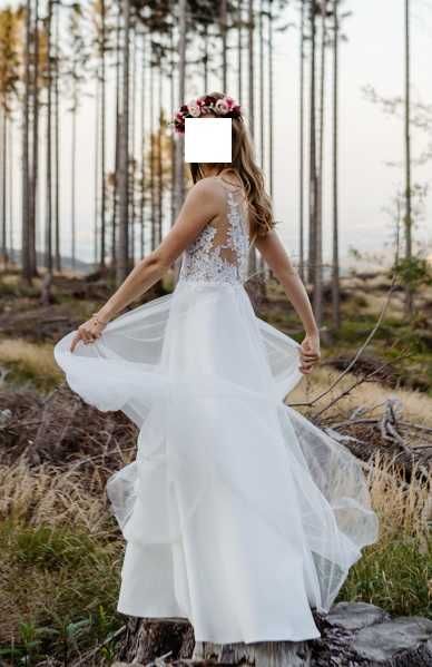 Piękna Suknia ślubna rozmiar S (36)