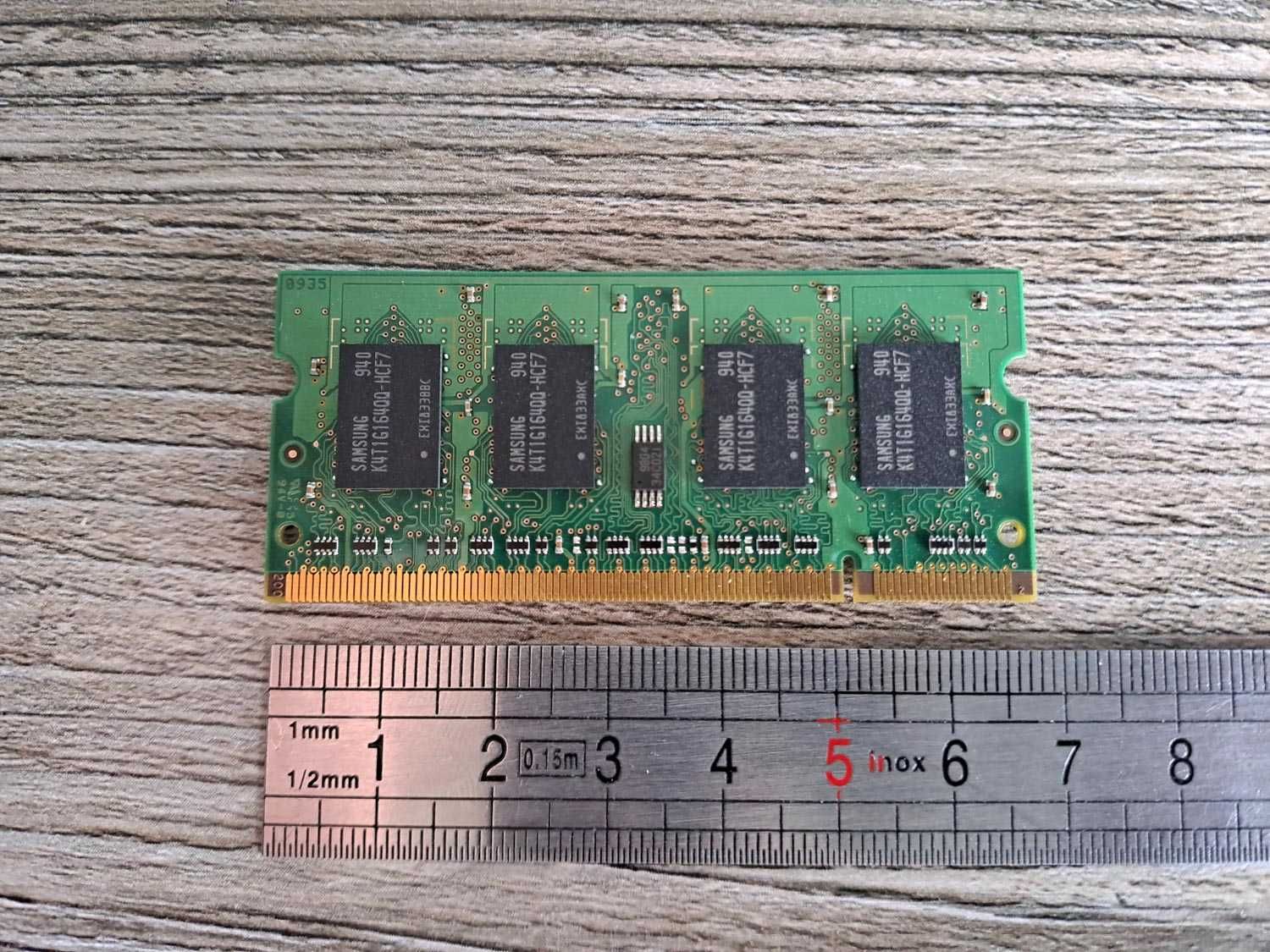 Pamięć RAM 1GB DDR2 Samsung M470T2864QZ3-CF7