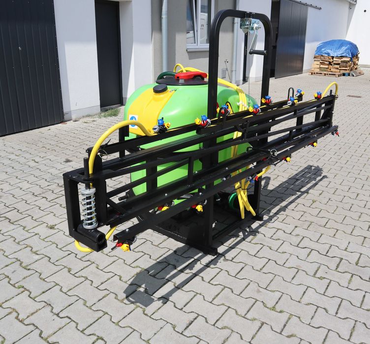 Opryskiwacz 300l