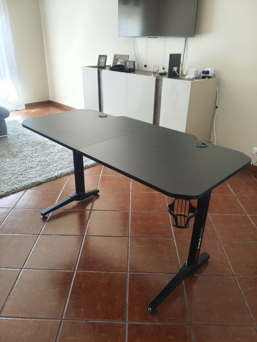 Secretária Gaming Alpha Gamer Kira