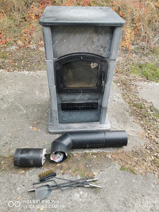 Kominek Wolnostojący Firmy Geja Masywny 7 Kw