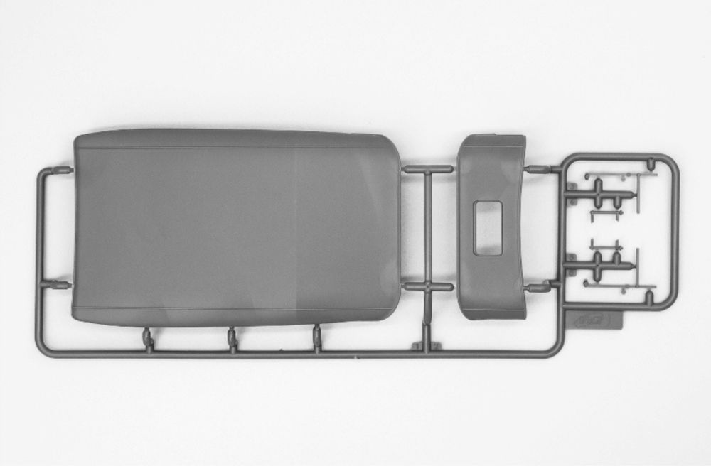 Samochód Mercedes Typ G4 Soft Top 1:24 ICM 24012