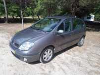 Vendo um Renault Scenic 2001 1.4 16v gasolina 135.000 km
