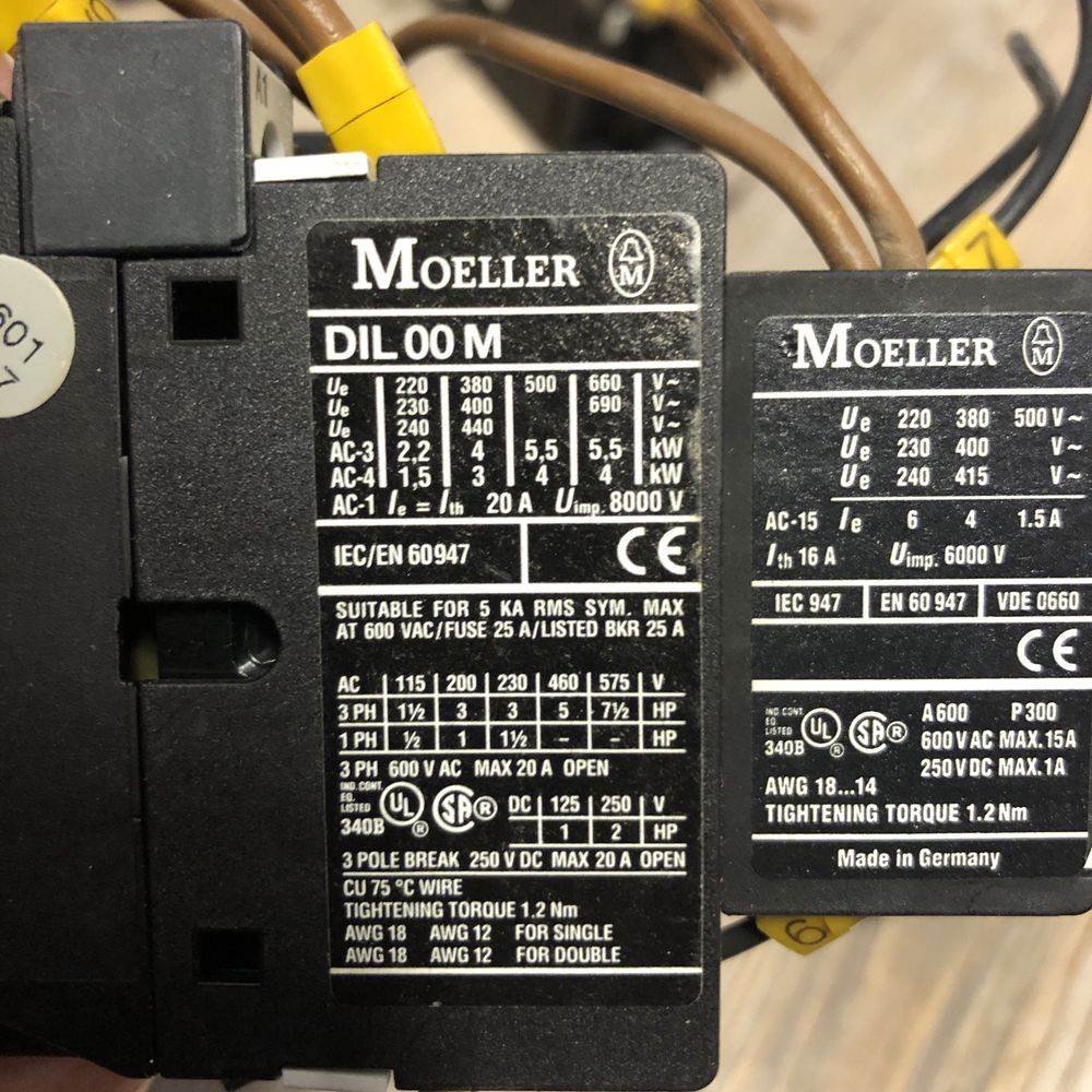 Stycznik Moeller 20A 3P - model DIL 00 M + blok styków 20 DIL, cewka