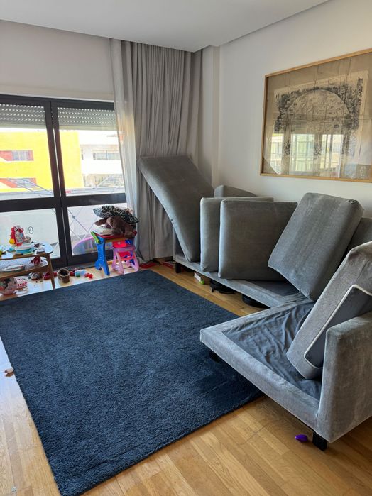 Vendo Sofá com chaise à esquerda IKEA