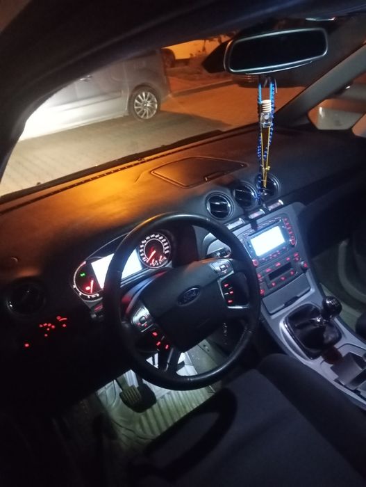 FORD Galaxy MK4 TITANUM , 7osobowy