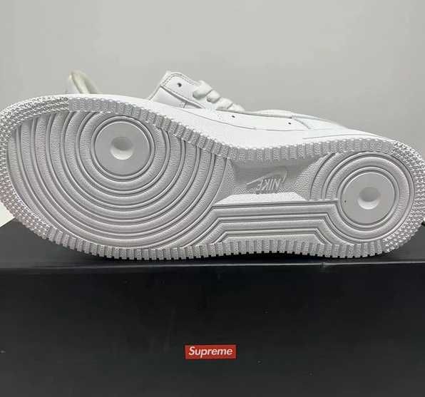 Nike Air Force 1 Low Supreme White  41