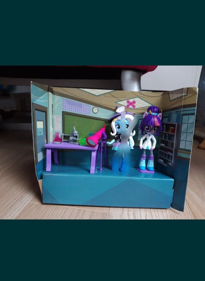 MLP  Pony   Hasbro laboratorium  lalka