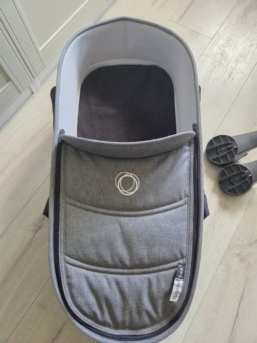 Gondola Bugaboo Bee z adapterami