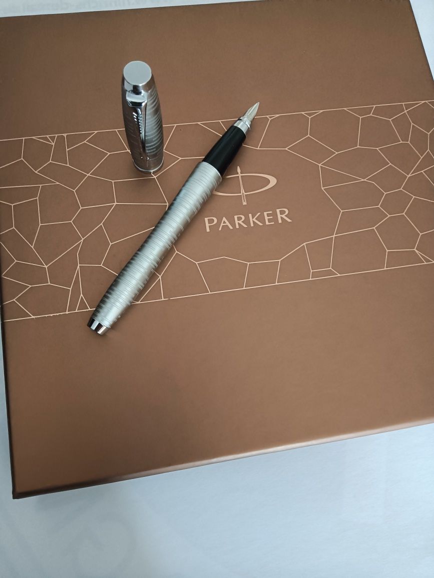 Caneta de aparo Parker mais bloco de notas
