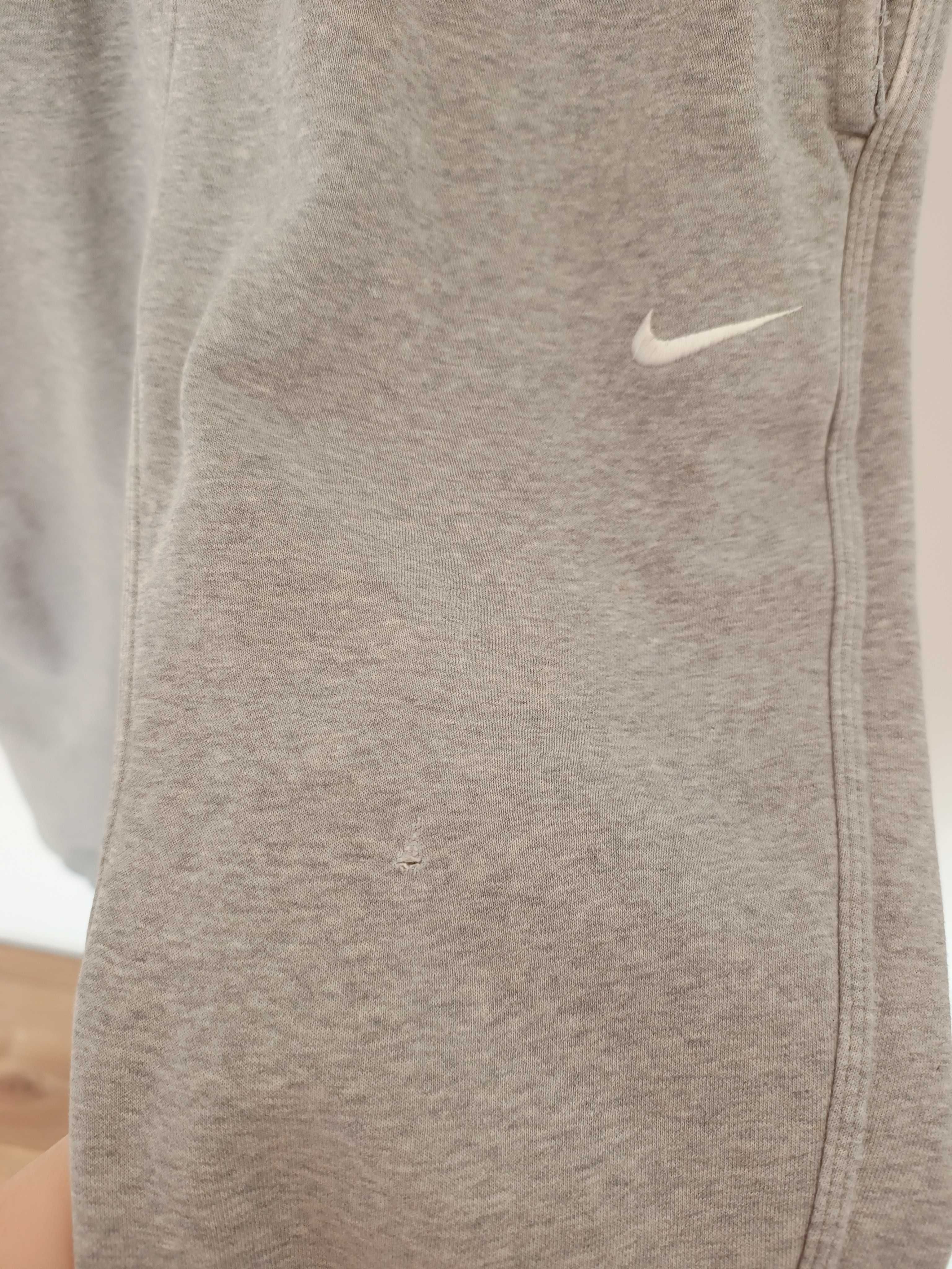 męskie dresy spodnie dresowe sportowe szare NIKE 38M dresy szare