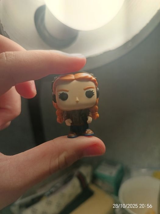 Обмениваю фигурки Kinder joy stranger things (Николаев)