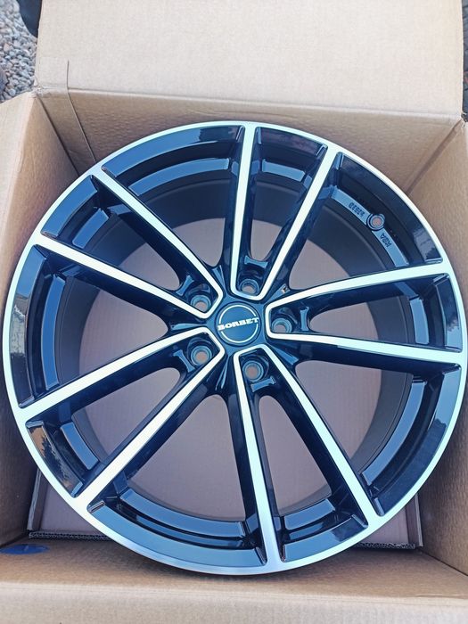 Felgi 19' Borbet 5x112 8jx19 ET44 57,1