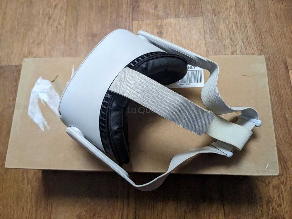 VR гарнитура Meta Quest 2 256 Гб VR-очки