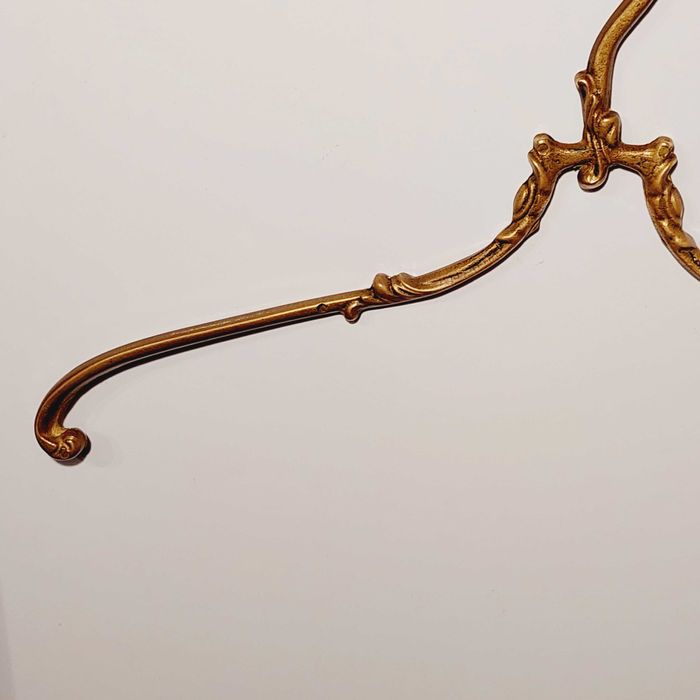 ВИНТАЖНАЯ БРОНЗОВАЯ вешалка для одежды ФРАНЦИЯ тремпель БРОНЗА плечики