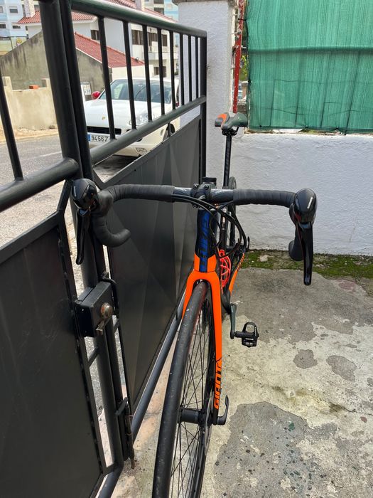 Bicicleta de estrada giant carbono