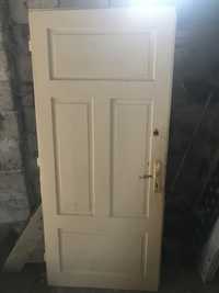 Stare drzwi z prl