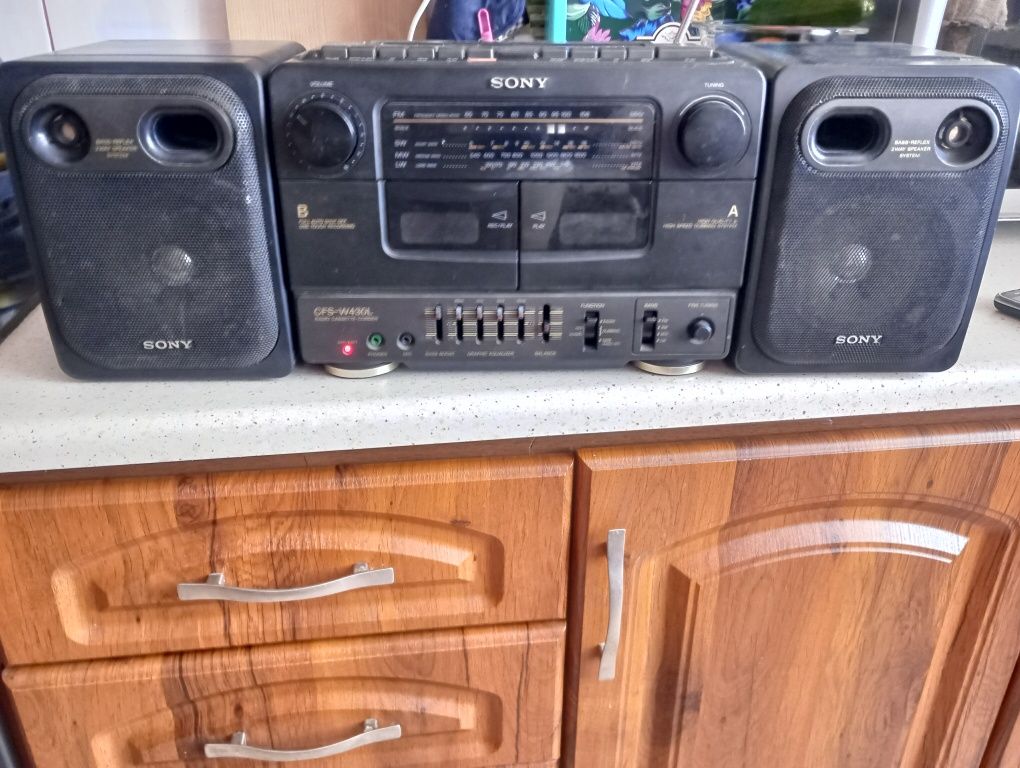 Radiomagnetofon Sony  CFS W430L