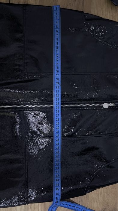 Спідниця з екошкіри М