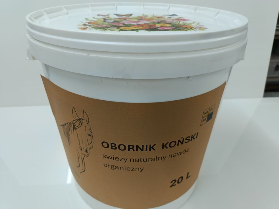 Obornik koński w dużym wiadrze 20L
