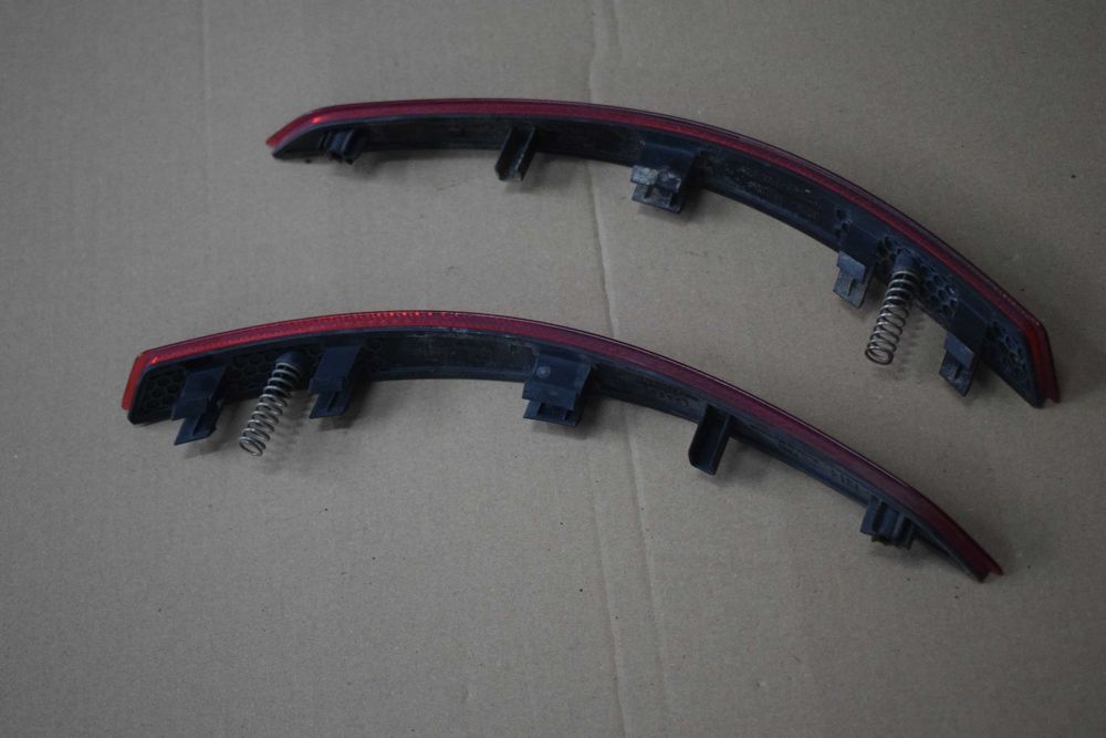odblask zderzaka tył lewy prawy AUDI A4 B9 KOMBI 8W 17r.8W0.945105C