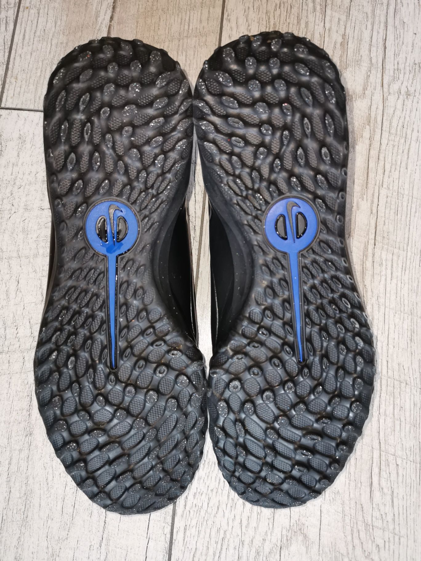 Buty piłkarskie Nike Tiempo Legend 10 Club rozm. 40