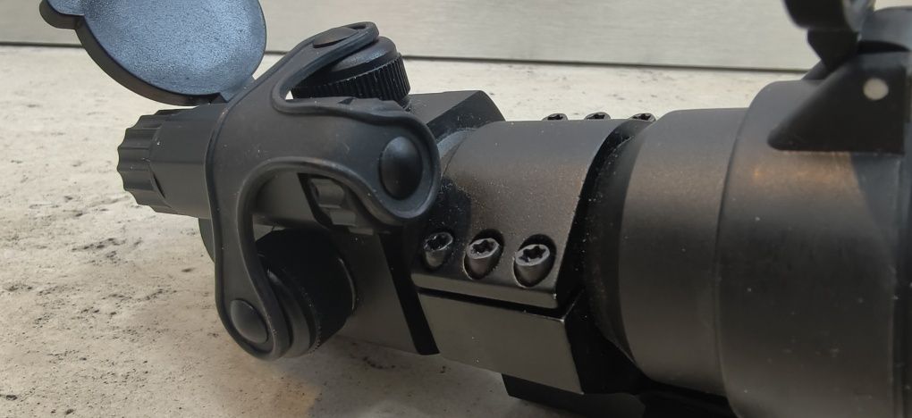 Kolimator Aimpoint CompM2 4MOA