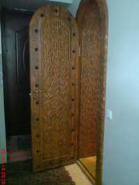 Дверь арочная деревянная
