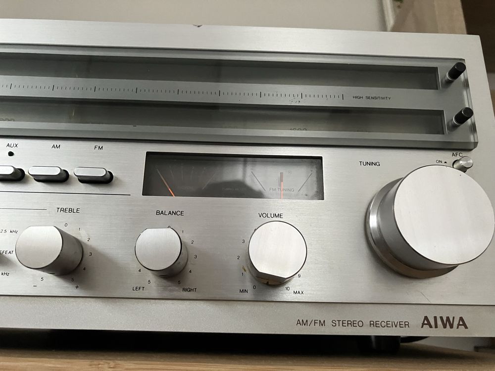 Sprzedam sprzet audio Aiwa AX-7600