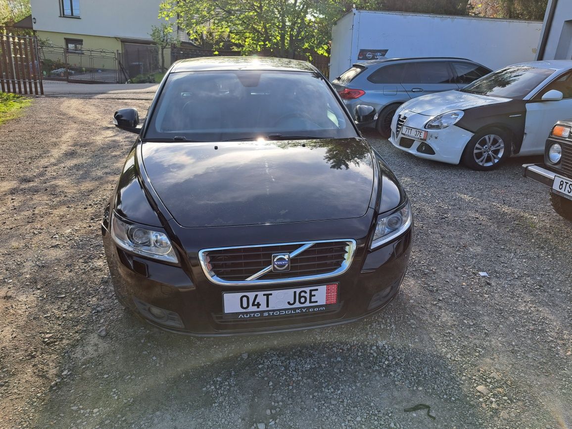 Volvo V50 1 6 tdci w bogatej opcji