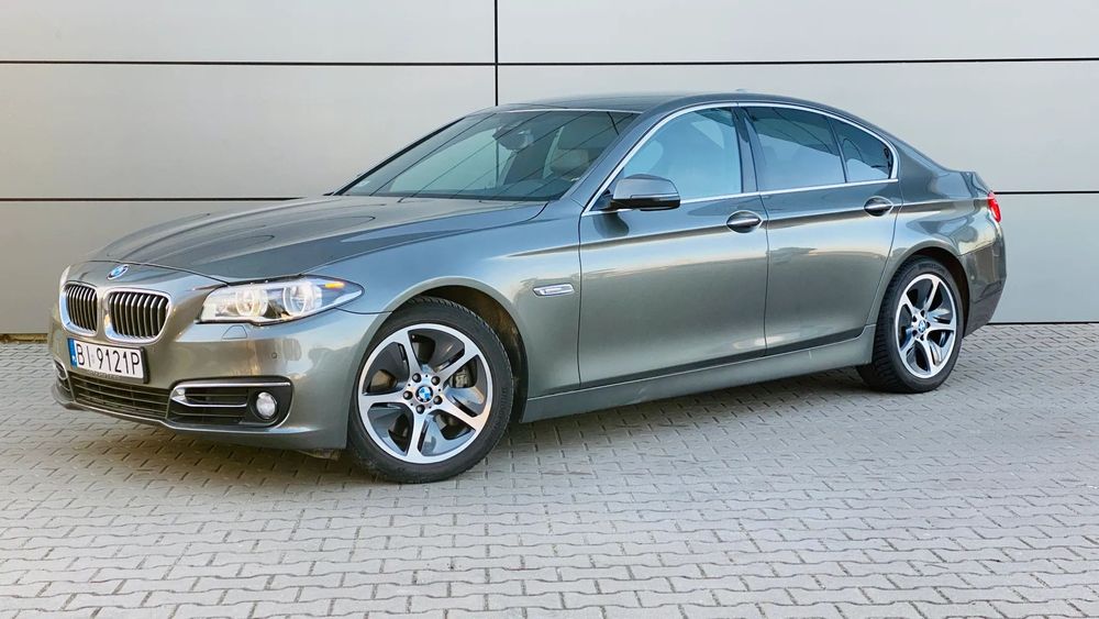 BMW Seria 5 525xd Salon Polska / Head-Up, Komforty / Ogłoszenie grzecznościowe