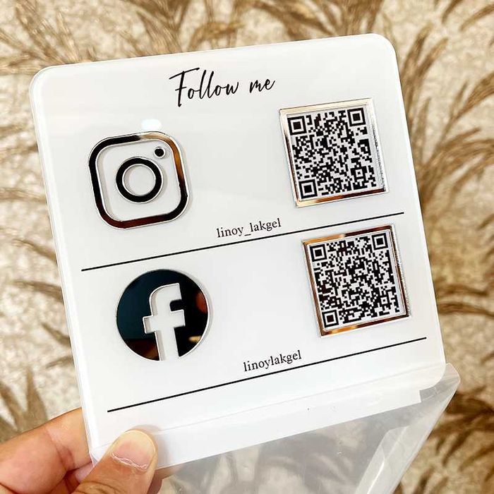 Placa em acrílico com Código QR Personalizado - Envio Grátis