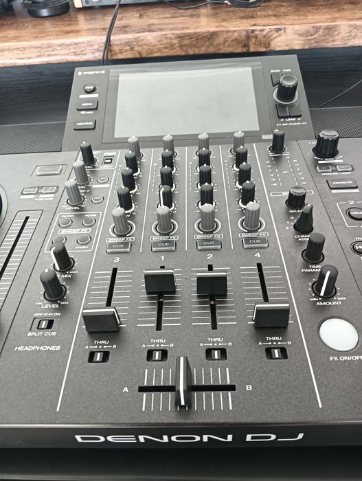 Denon SC LIVE4 4 - pouco uso