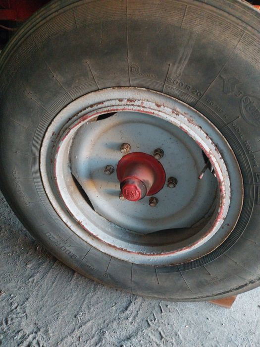 Koła  do przyczepy  d47 Bridgestone