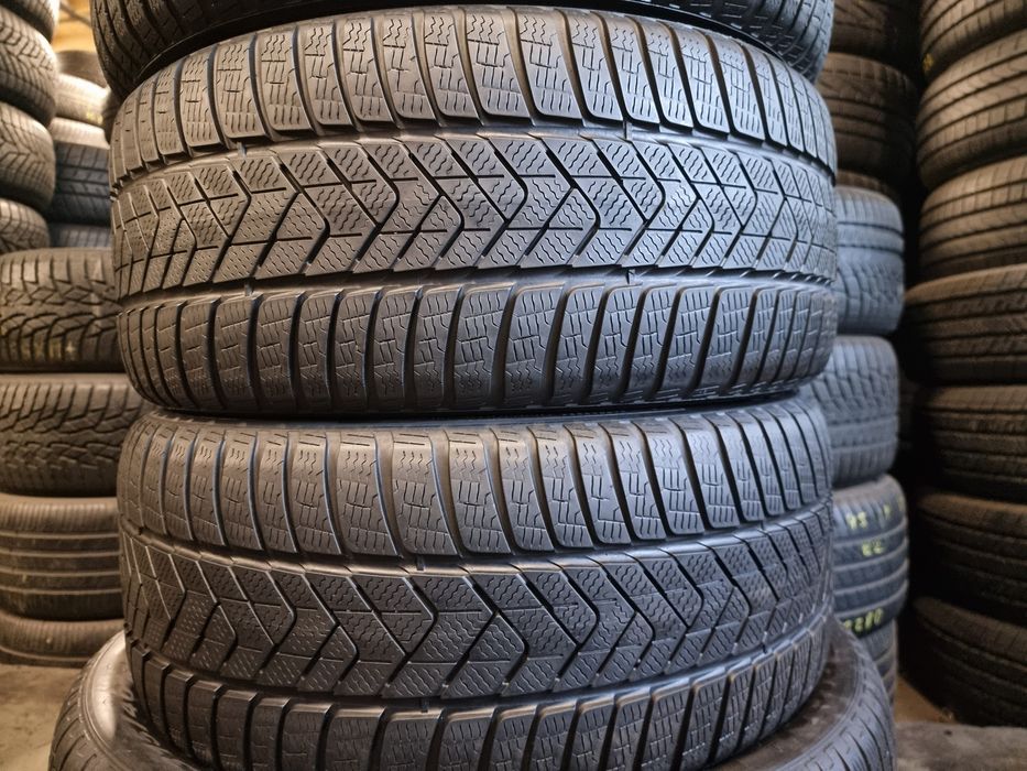 Шини Зимові 245х45хR18-275х40хR18 Pirelli Sottozero3  / 4 ШТ 85% Прот.