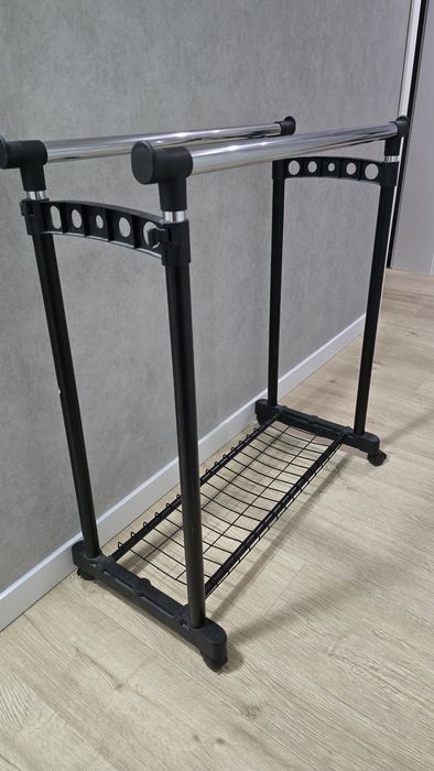 Вішалка для одягу jysk