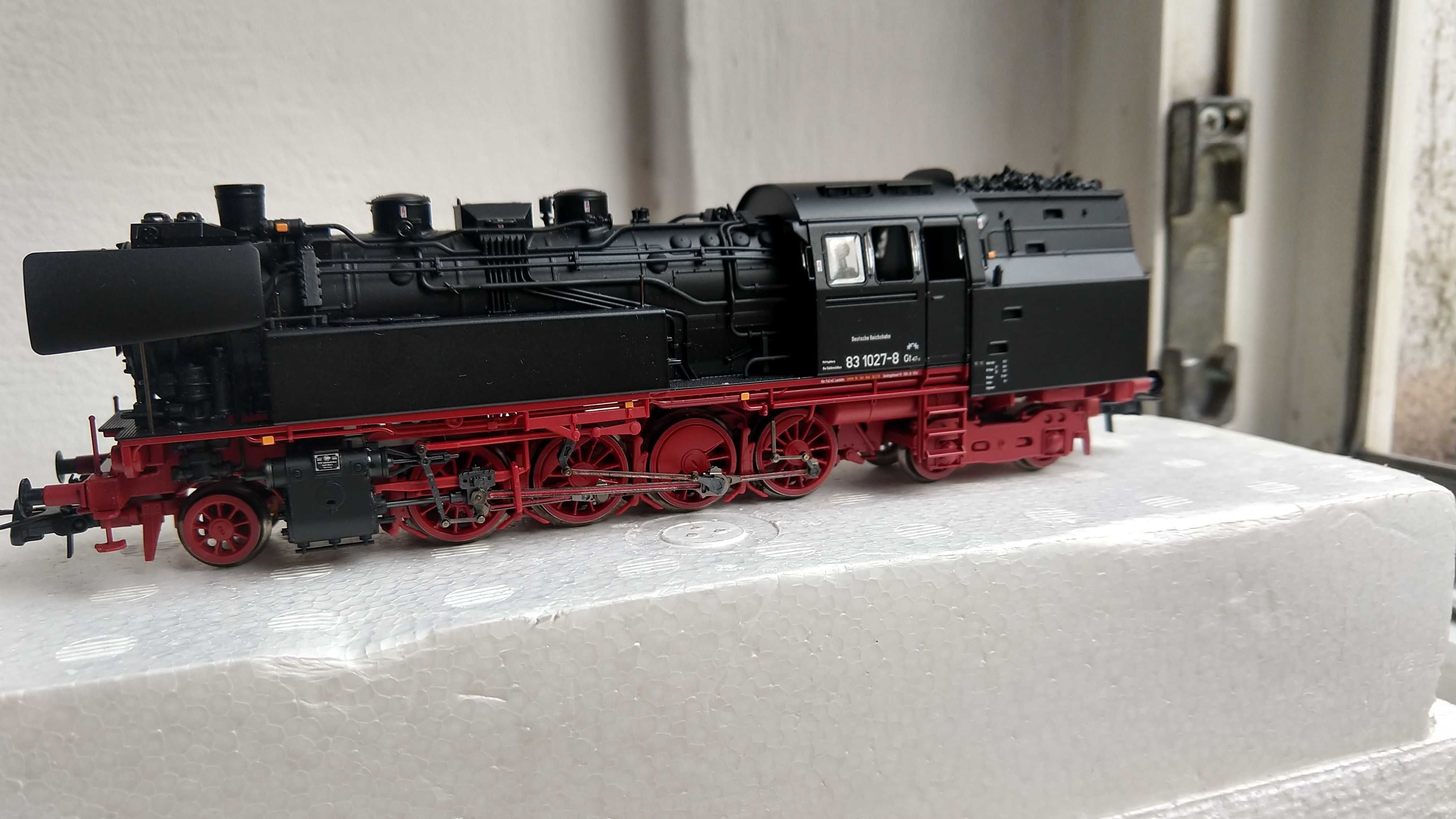 Parowóz BR 83  PIKO "H0"