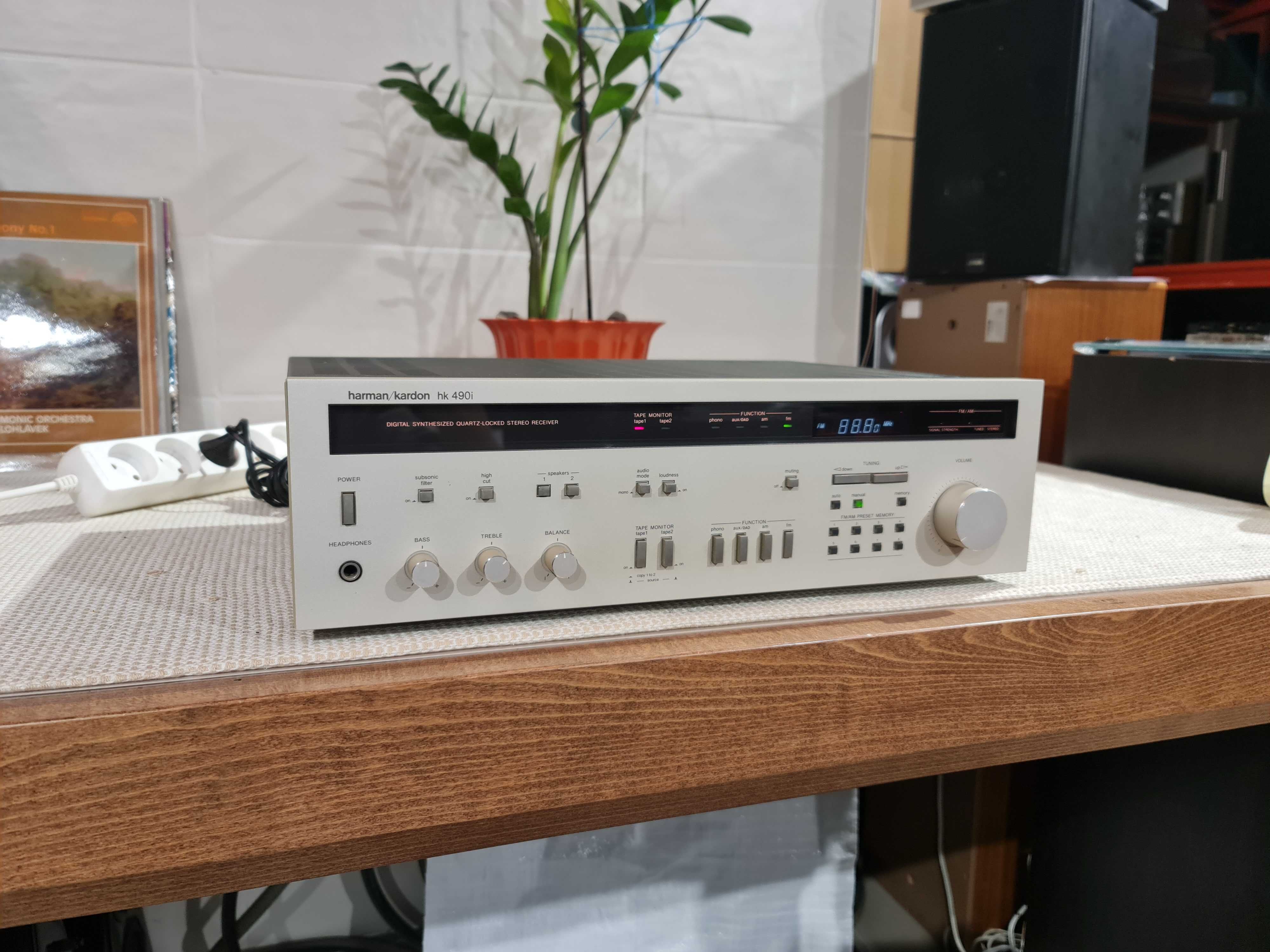 Ресивер Harman Kardon HK490i AM/FM Stereo Receiver