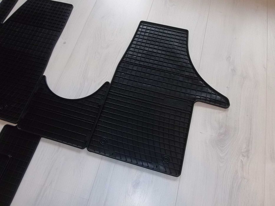 Dywaniki Gumowe VW Volkswagen T5 T6 Rok 03- Idealnie Dopasowane
