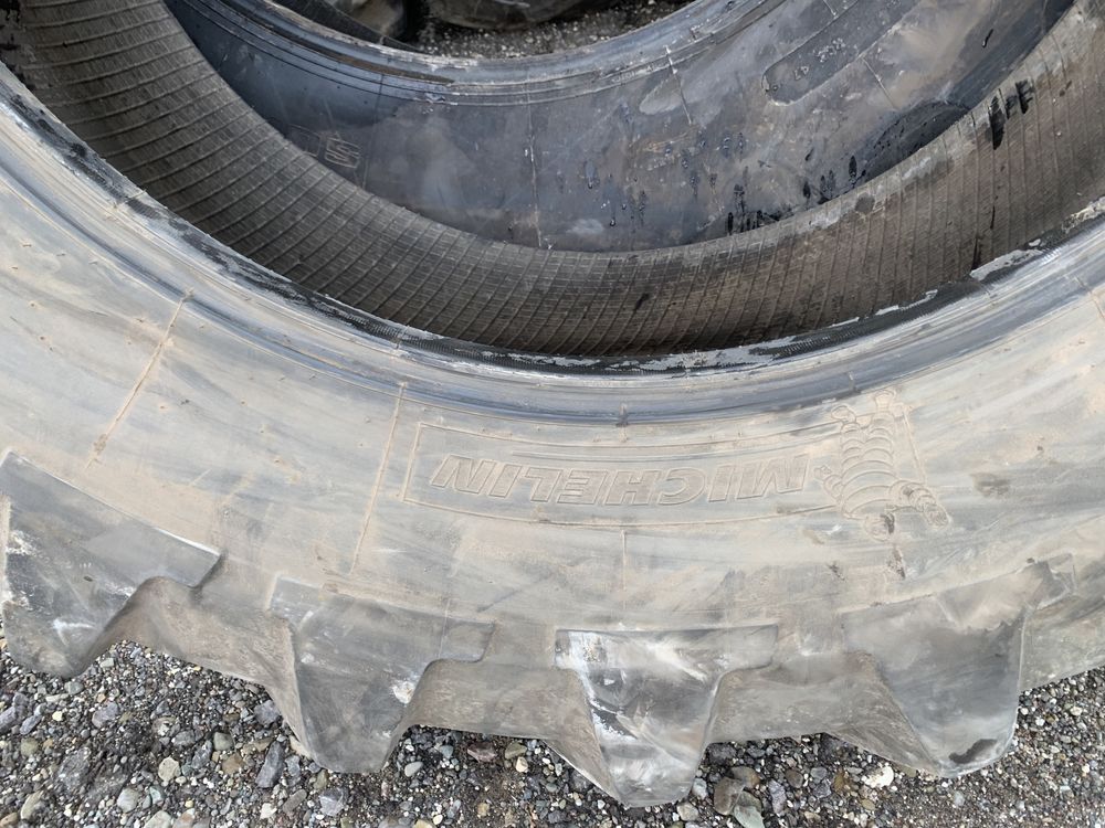 Шини Michelin 520/85r42